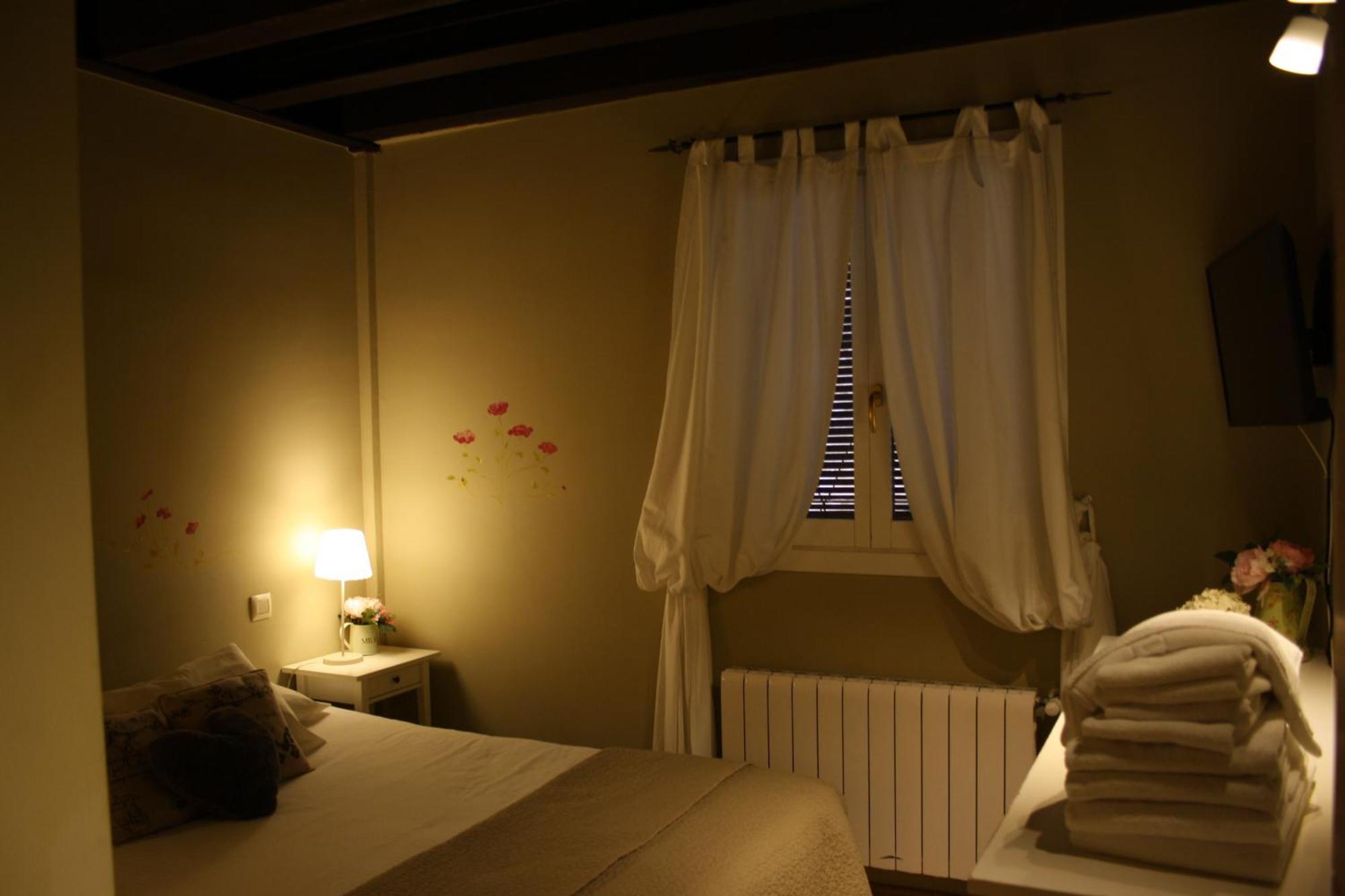 Refitoleria Apartamentos Ségovie Extérieur photo